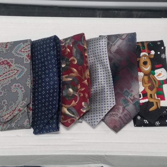 Mixed Lot Other - Mixed Lot of 6 Men's Neck Ties